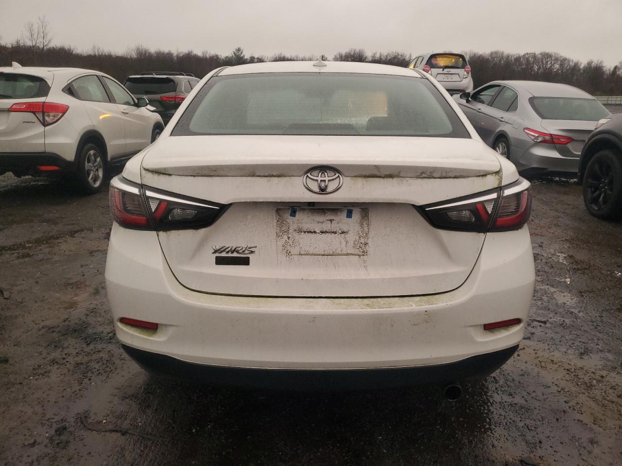 2019 Toyota Yaris - Image 6