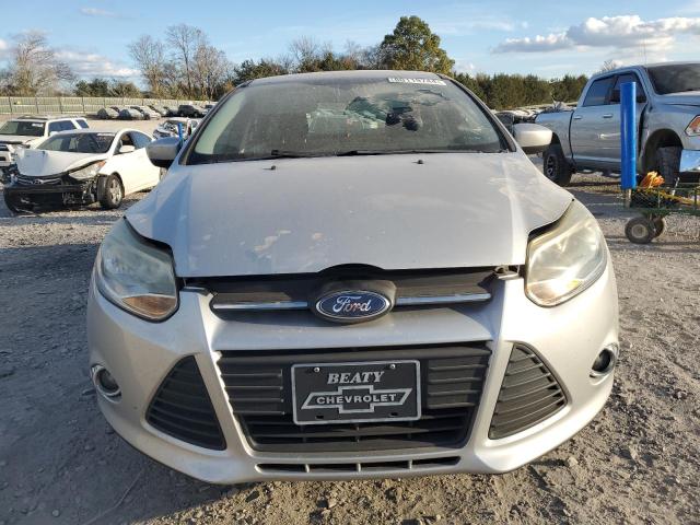 Sedans FORD FOCUS 2012 Silver