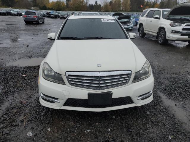 Sedans MERCEDES-BENZ C-CLASS 2012 White