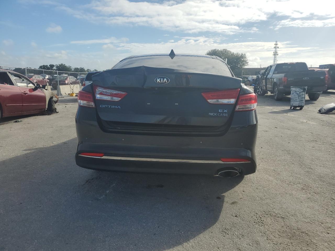 2016 Kia Optima Ex VIN: 5XXGU4L32GG104921 Lot: 79288084