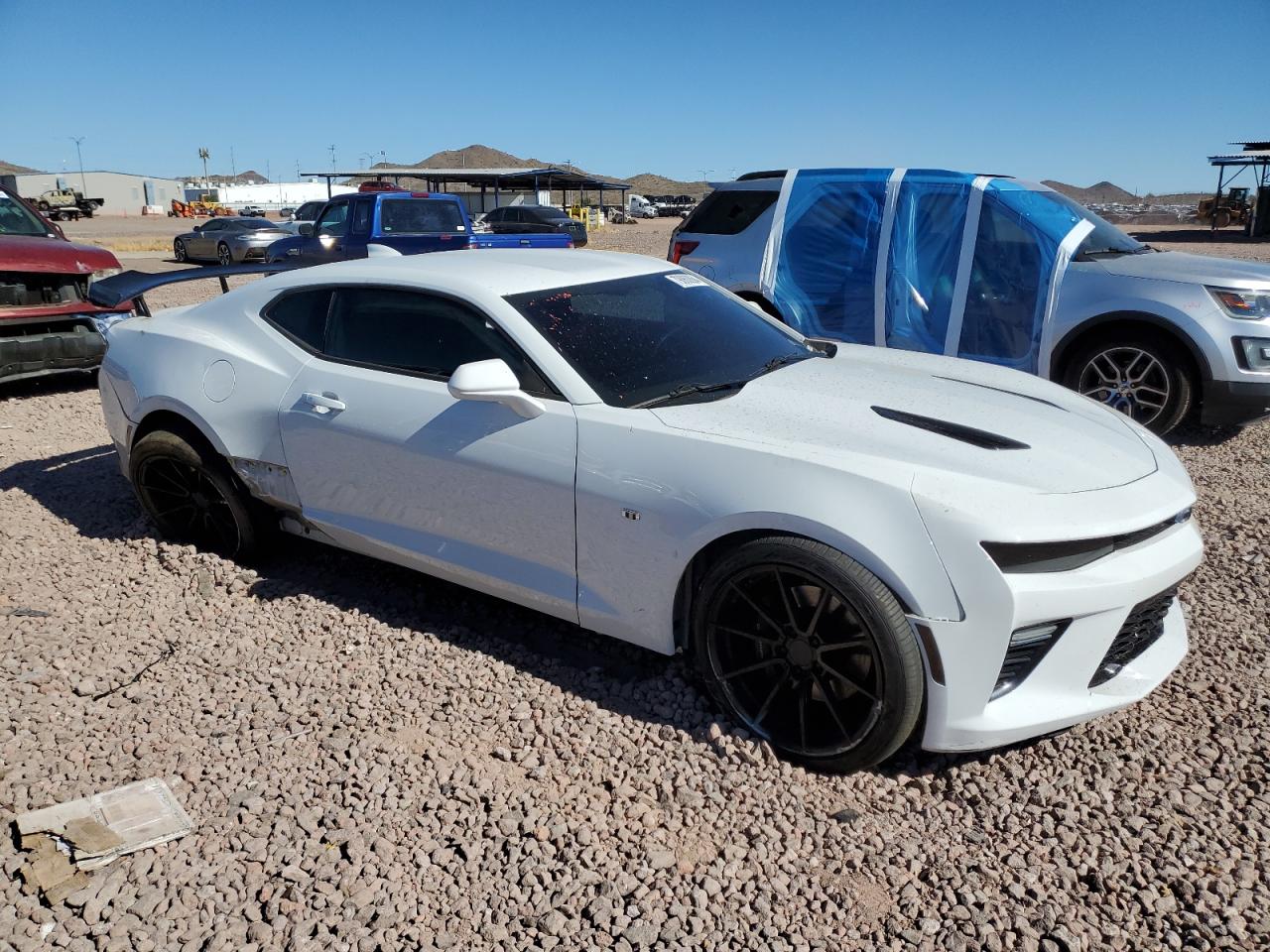 2018 Chevrolet Camaro - Image 4