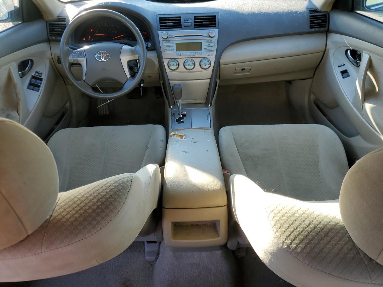 2009 Toyota Camry - Image 8