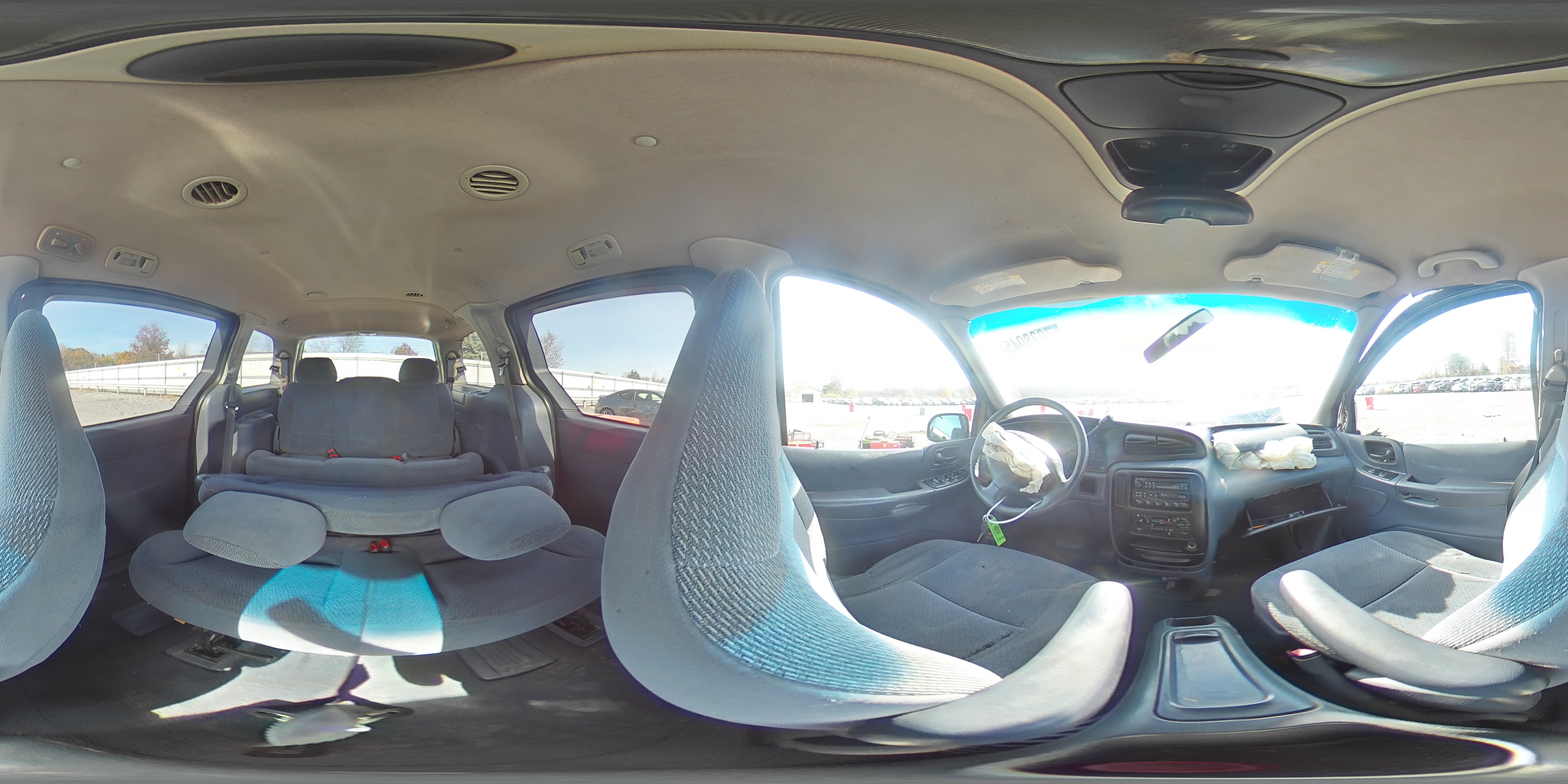 1999 Ford Windstar - Image 14