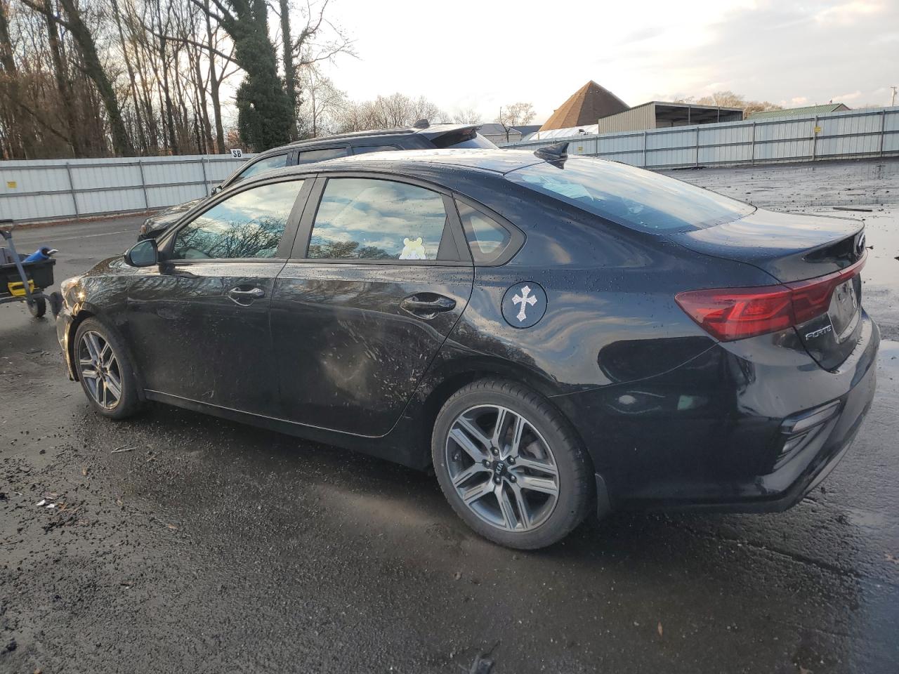 2019 Kia Forte - Image 2