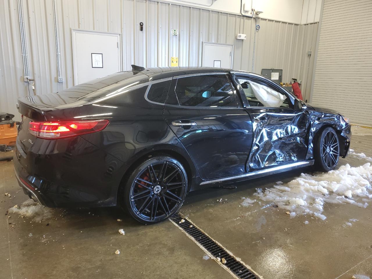 2017 Kia Optima - Image 3