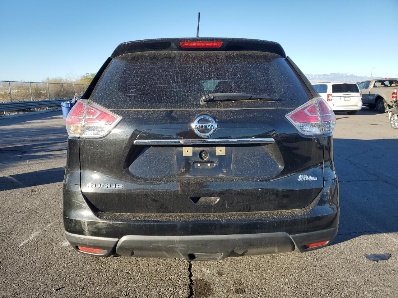 2016 Nissan Rogue - Image 6