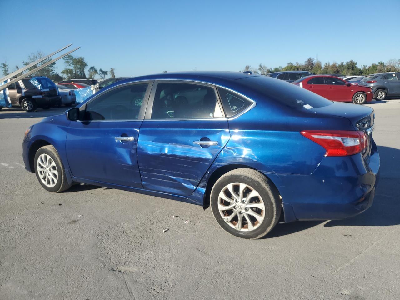 2018 Nissan Sentra - Image 2