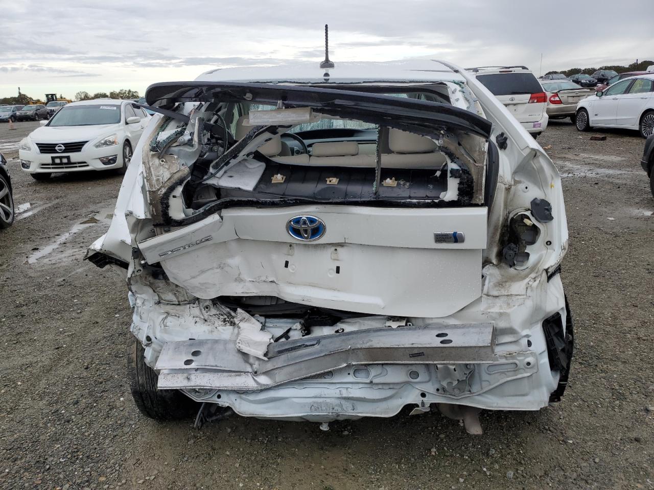 2012 Toyota Prius - Image 6