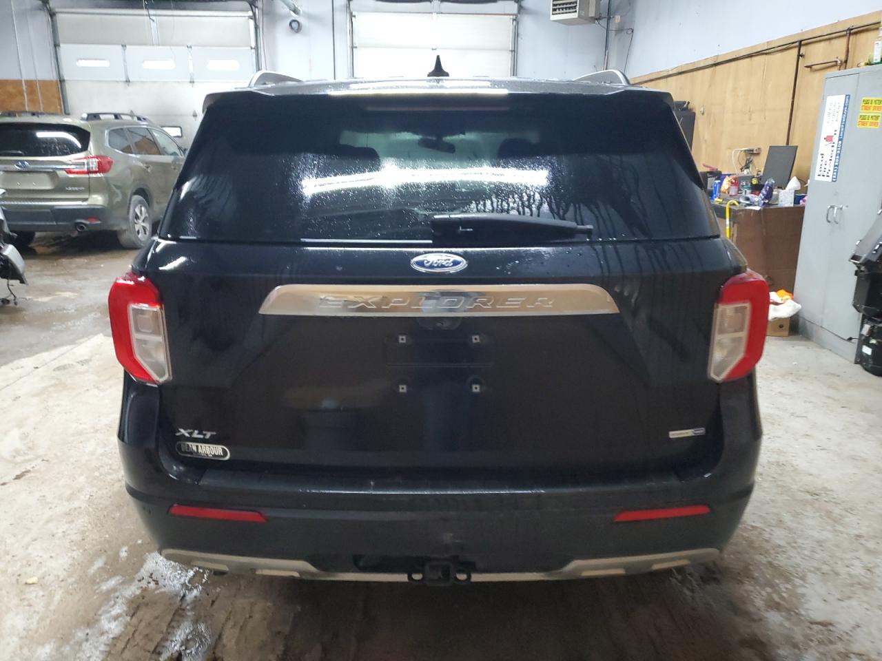 2020 Ford Explorer - Image 6