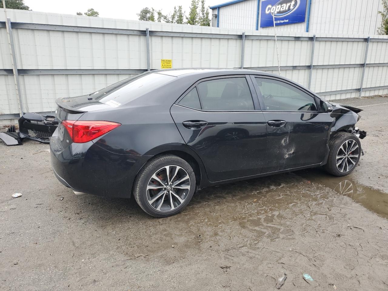 VIN 5YFBURHE5HP649859 2017 TOYOTA COROLLA no.3