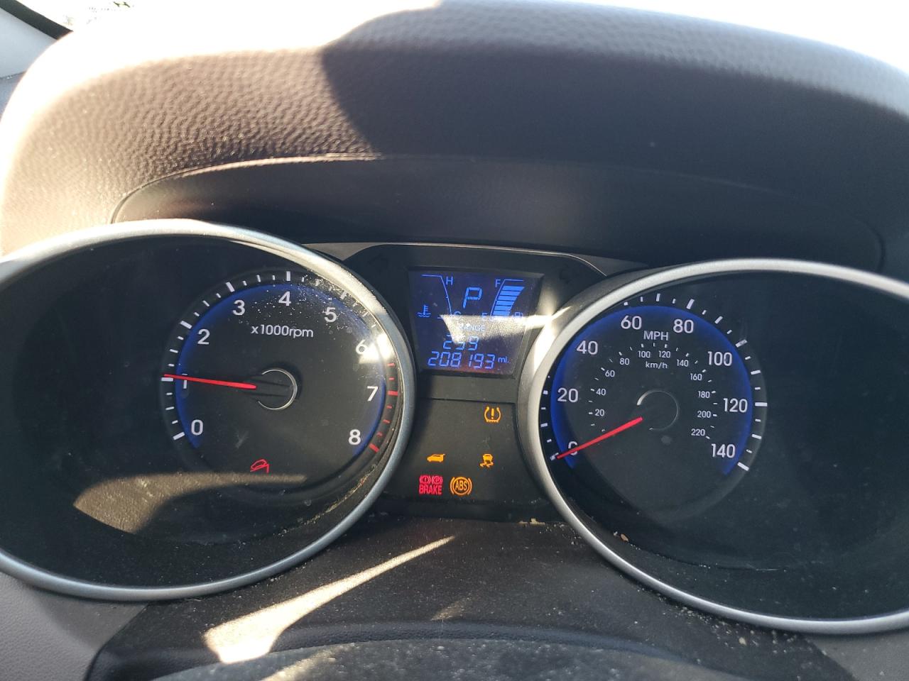 2013 Hyundai Tucson - Image 9