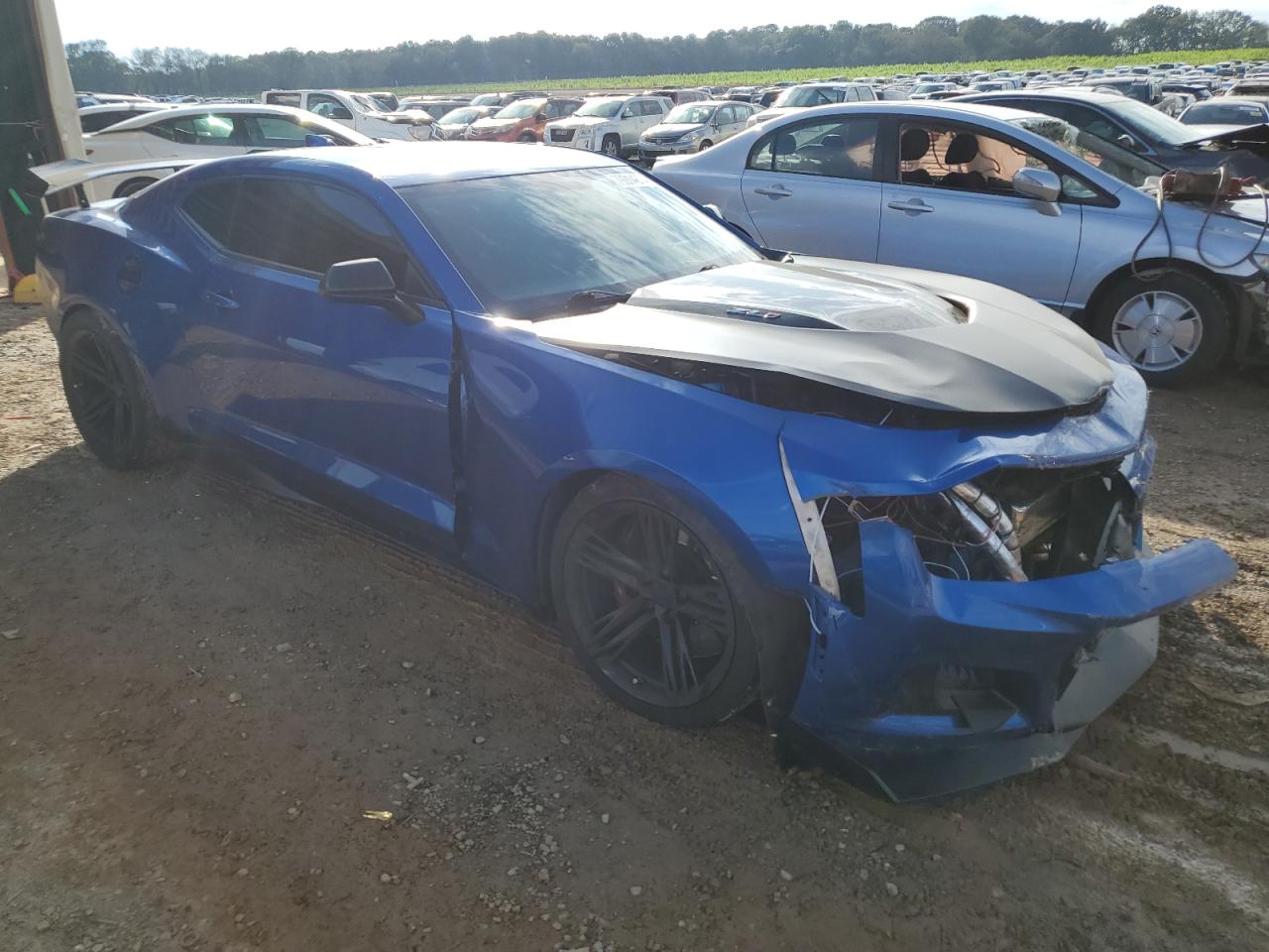 2018 Chevrolet Camaro - Image 4