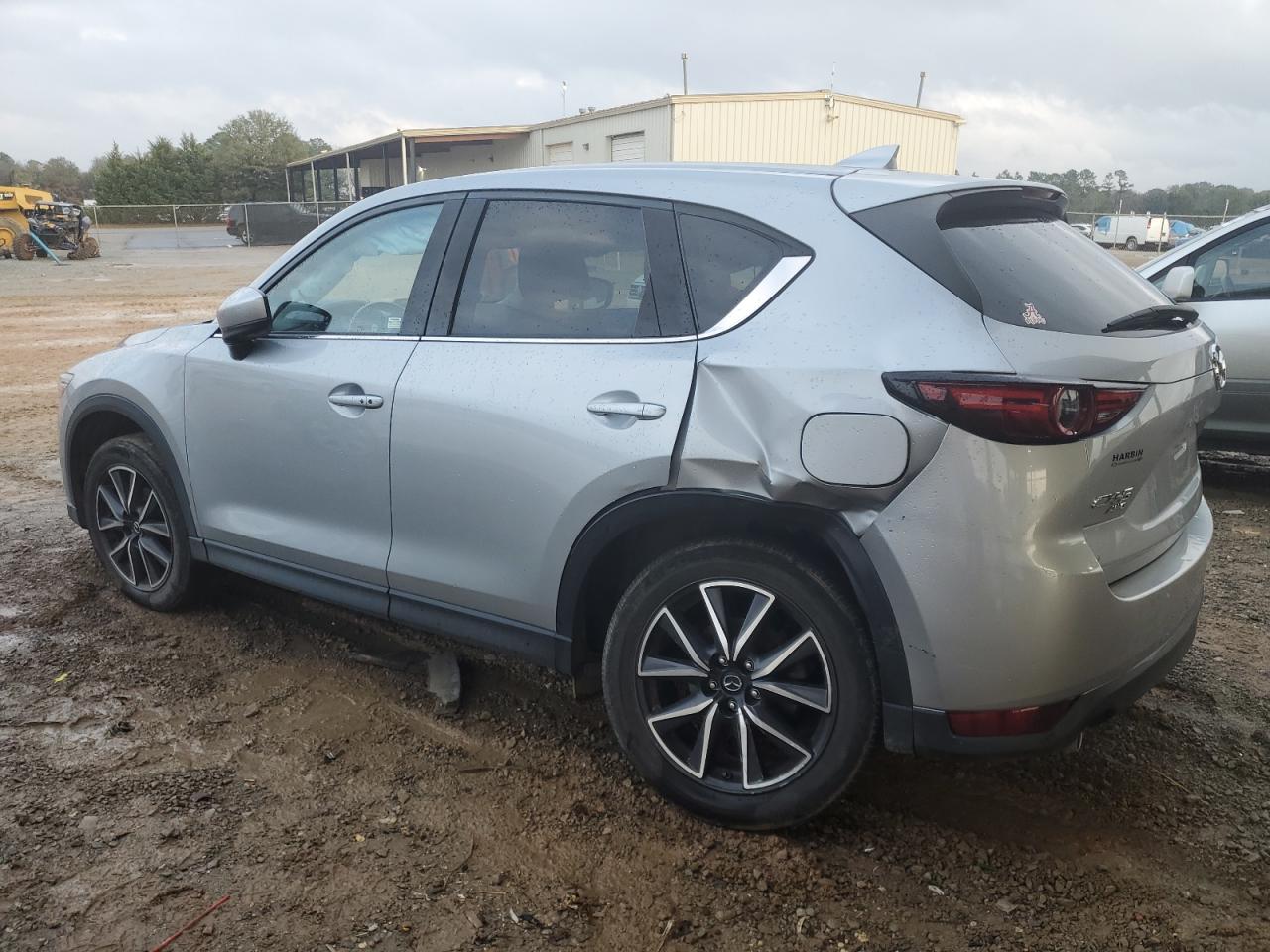 2018 Mazda Cx-5 Grand Touring VIN: JM3KFBDM5J0330127 Lot: 79632534