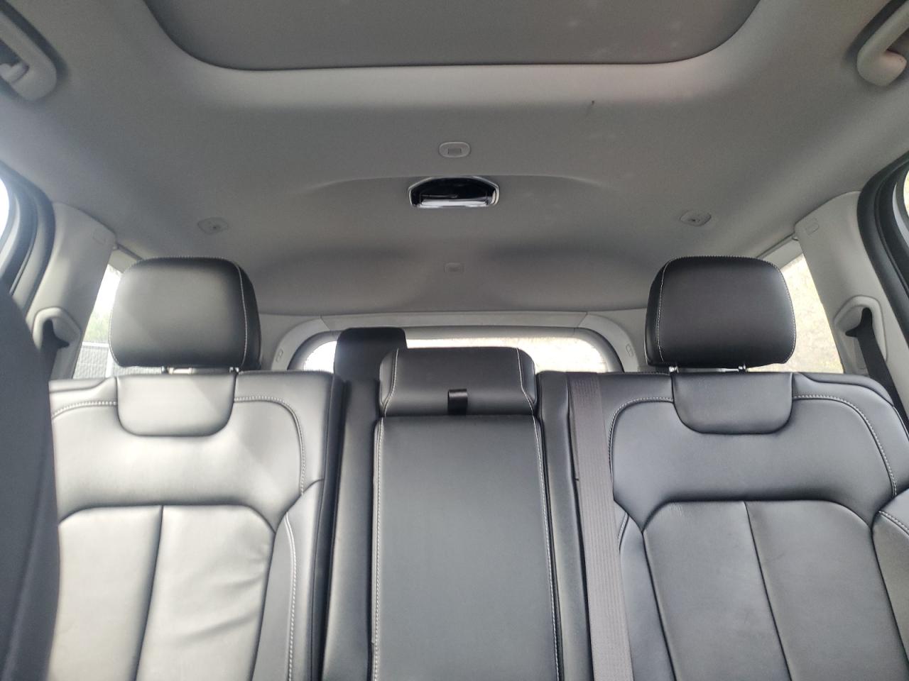 2021 Jeep Grand Cherokee - Image 10