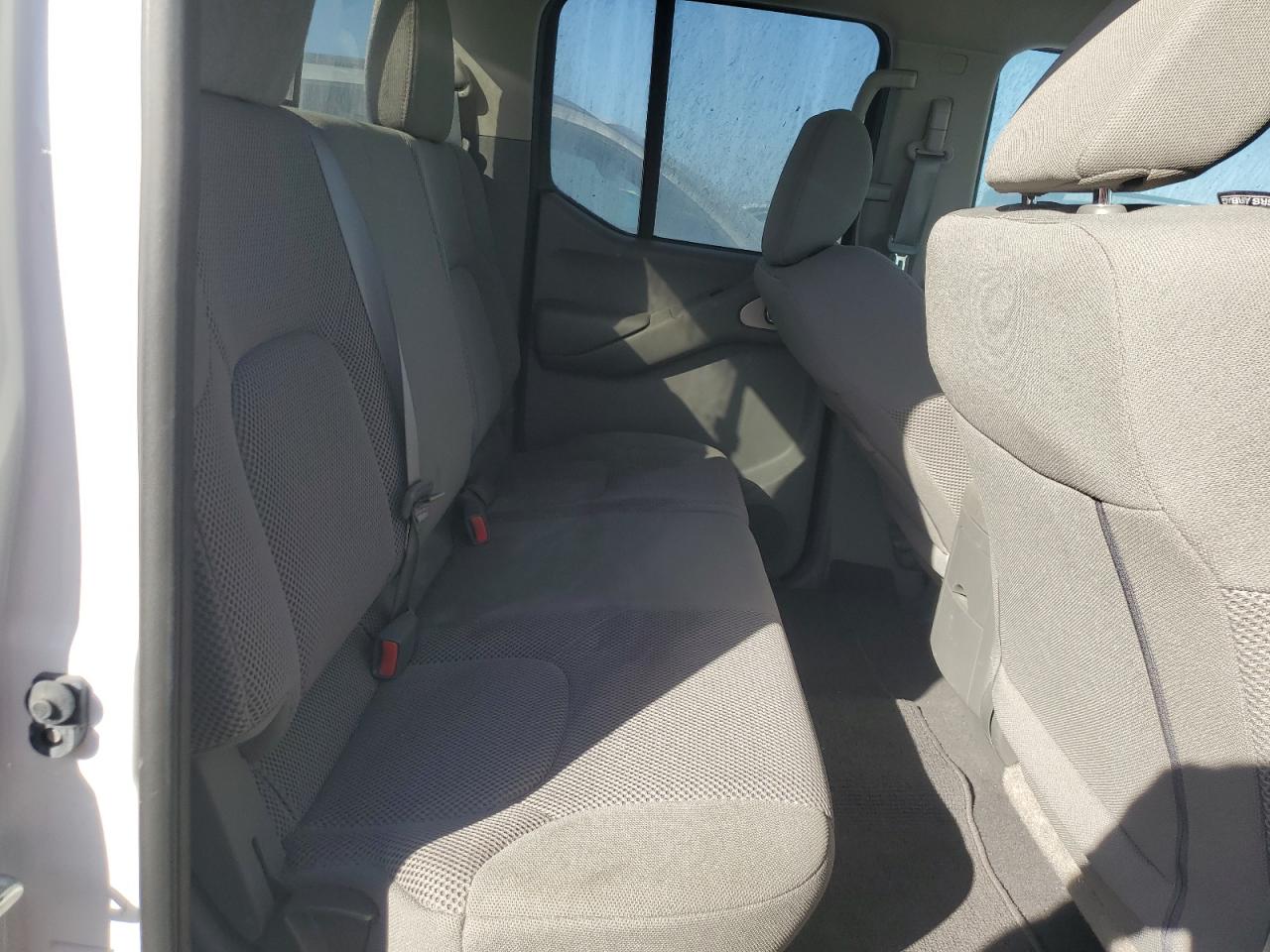 2021 Nissan Navara (Frontier) - Image 10