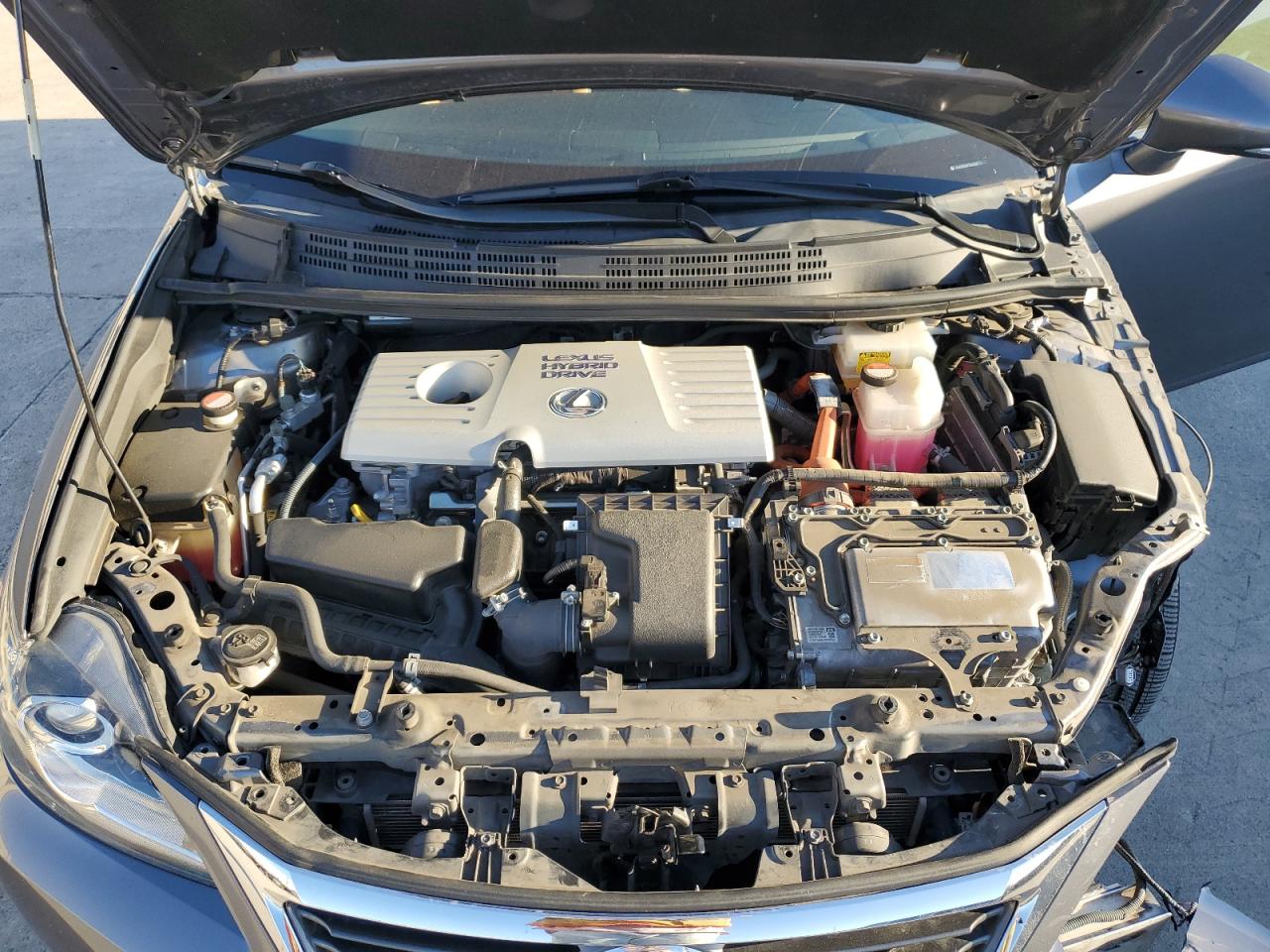 2015 Lexus CT - Image 12