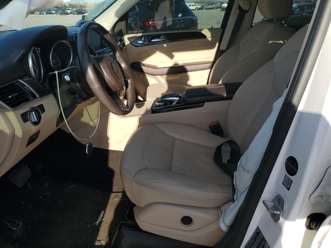 2016 Mercedes-Benz GLE - Image 7
