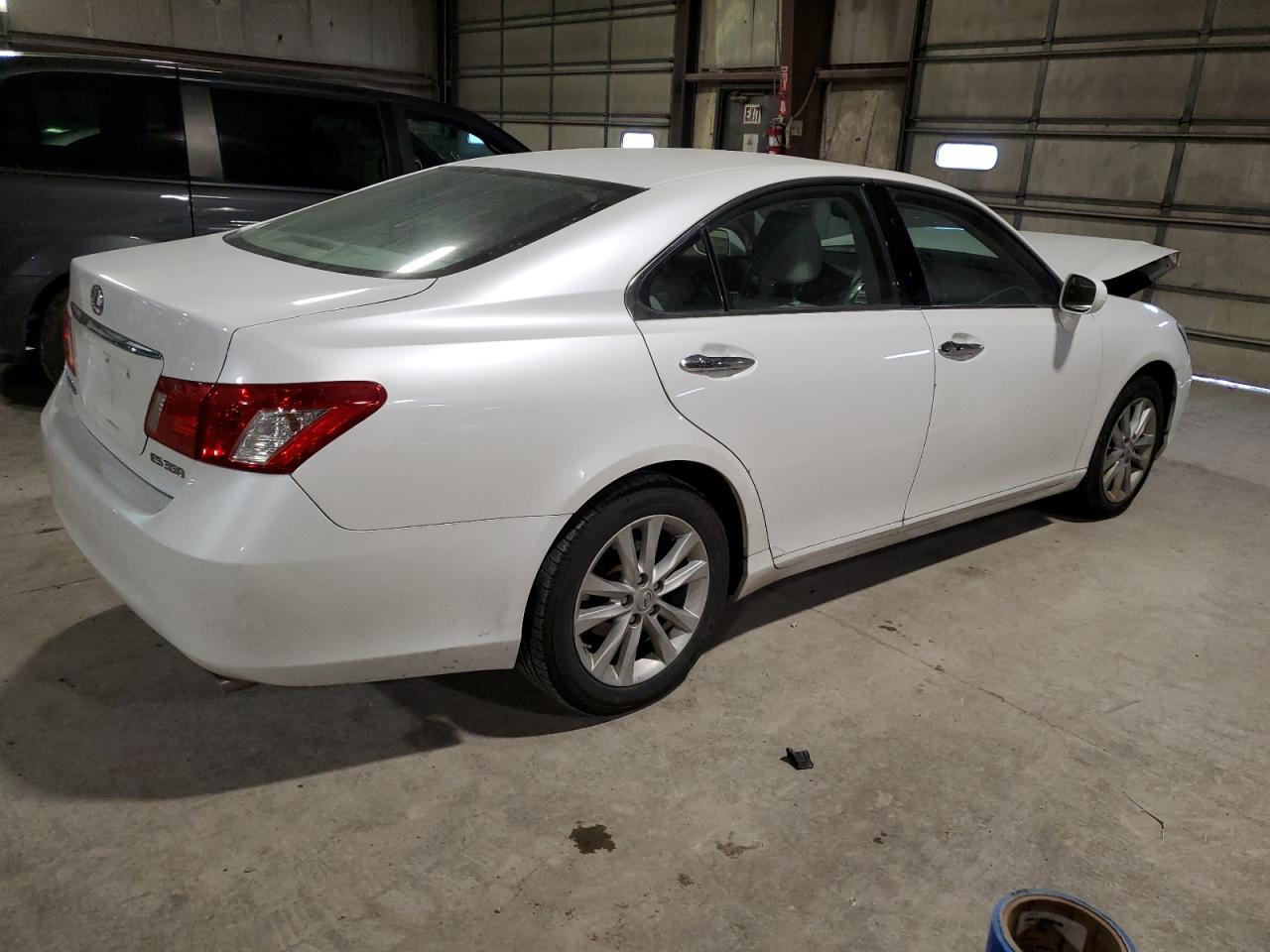 2009 Lexus ES - Image 3