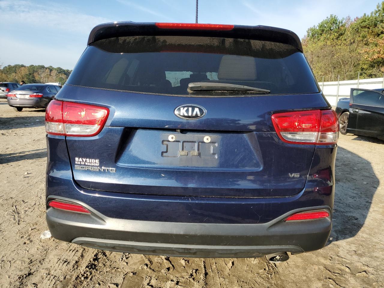 2018 Kia Sorento Lx VIN: 5XYPGDA5XJG349643 Lot: 81519604