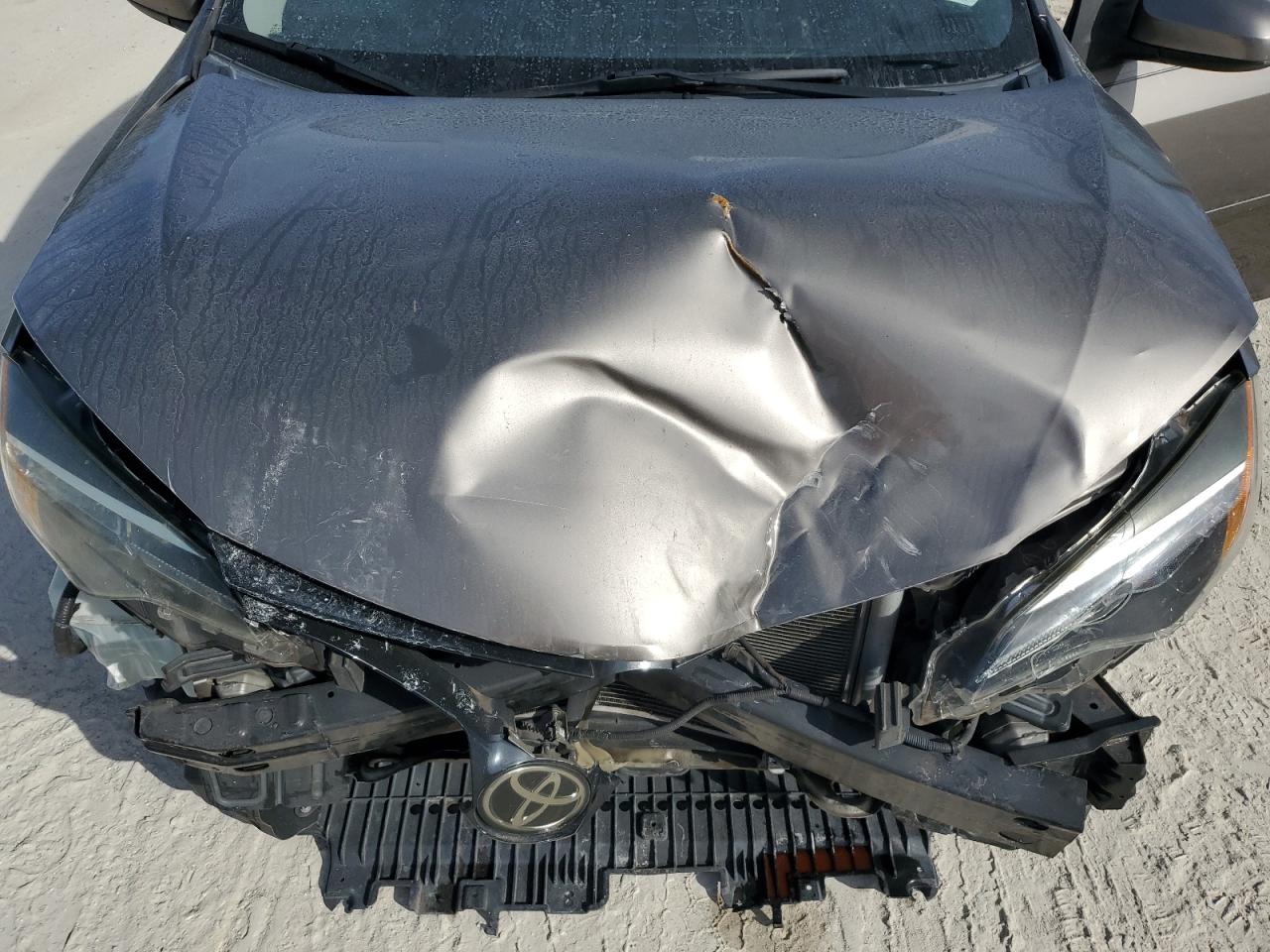 2017 Toyota Corolla - Image 11