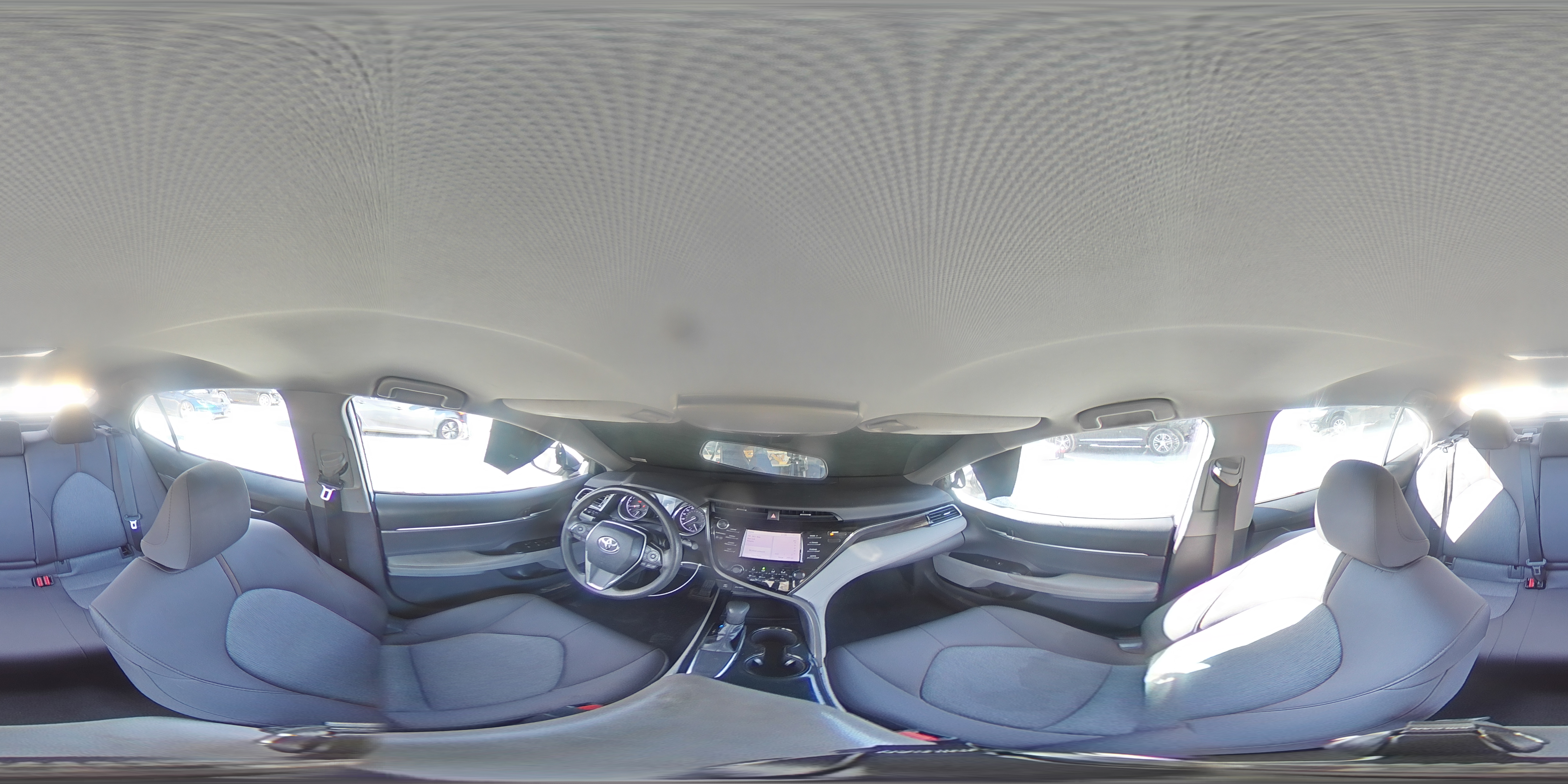2019 Toyota Camry - Image 13