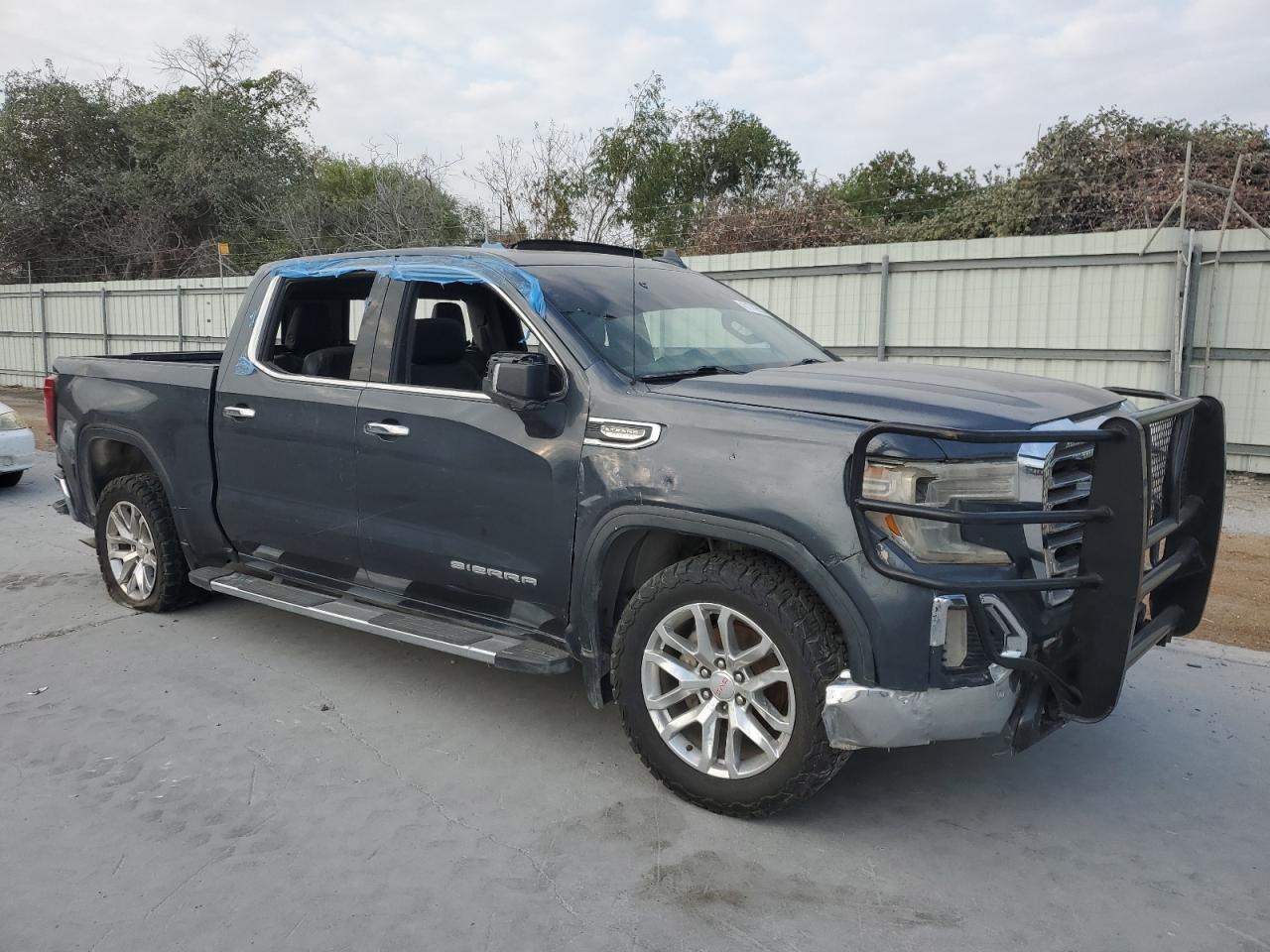 2021 GMC Sierra - Image 4
