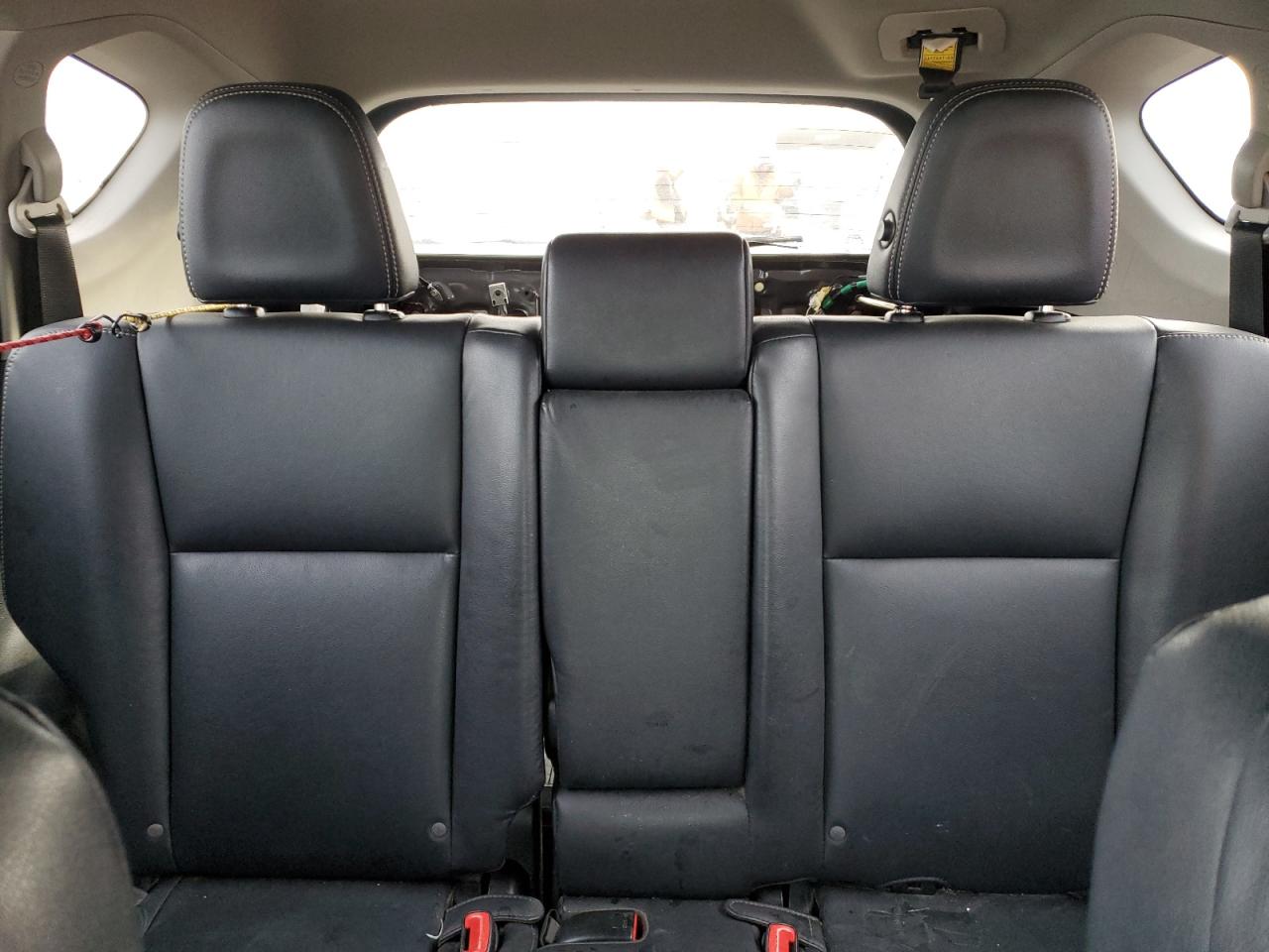 2014 Toyota RAV 4 - Image 10