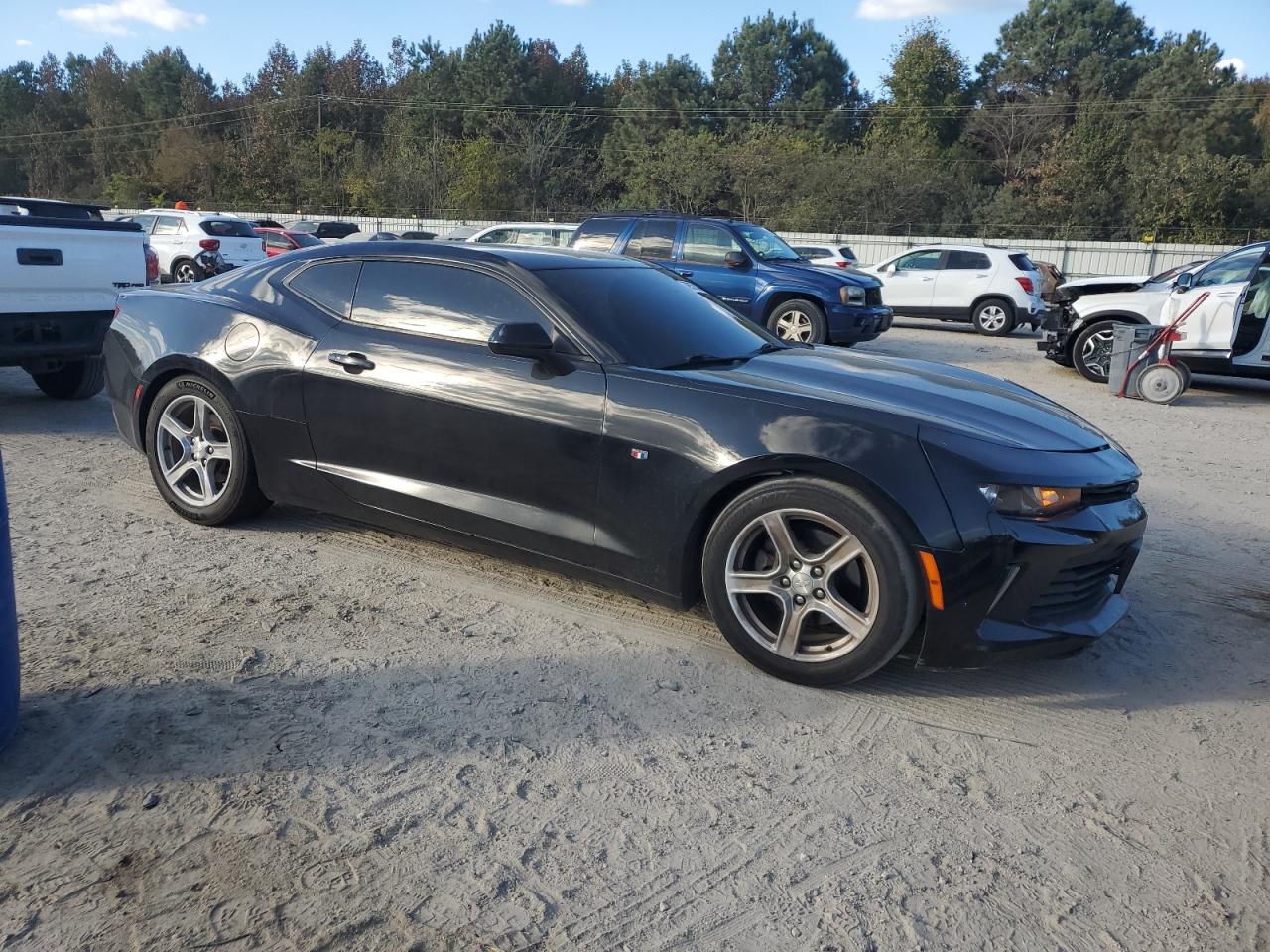 2018 Chevrolet Camaro - Image 4