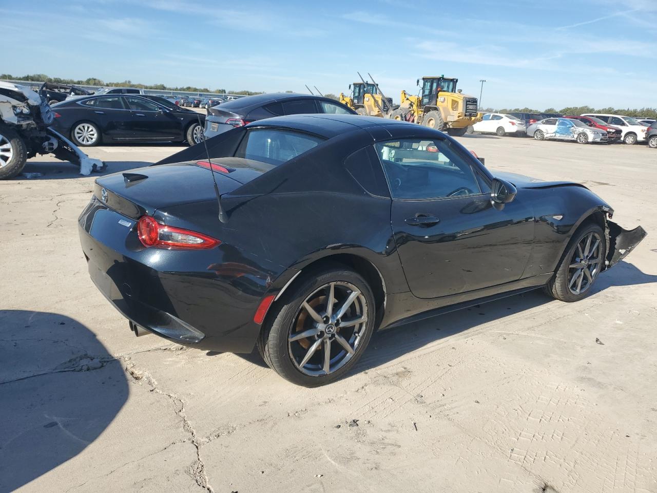 VIN JM1NDAM71J0203729 2018 MAZDA MX5 no.3