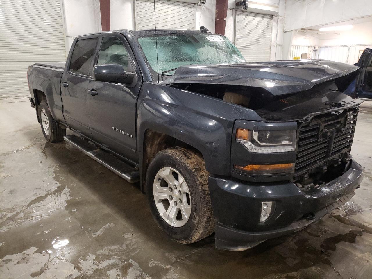 2018 Chevrolet Silverado - Image 4
