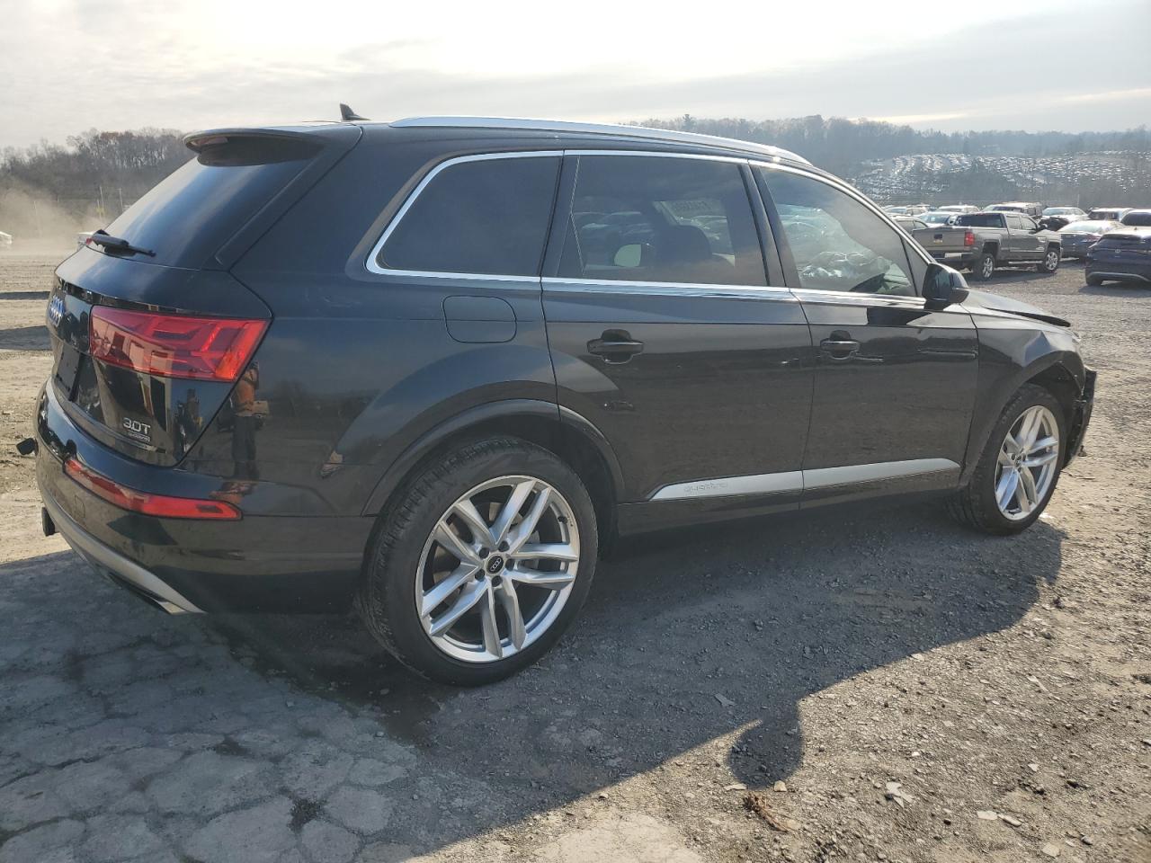 2018 Audi Q7 - Image 3
