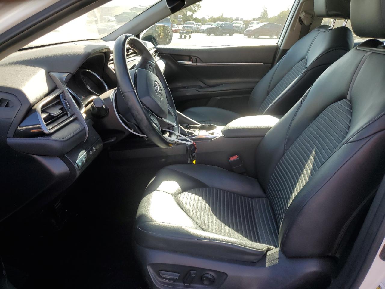 2020 Toyota Camry - Image 7