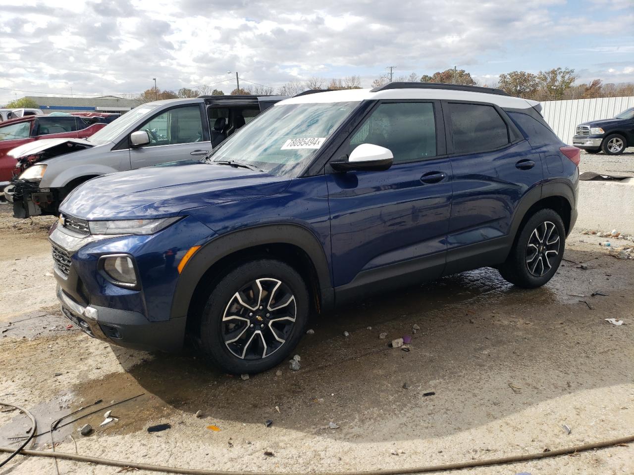 2022 Chevrolet TrailBlazer - Image 1