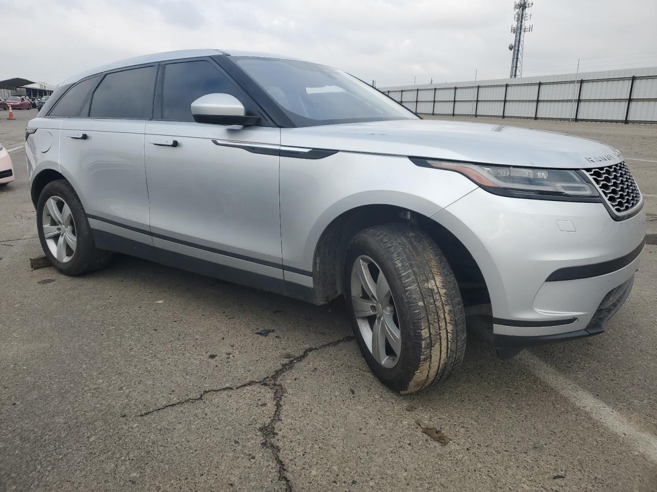 VIN SALYB2RX1JA738130 2018 LAND ROVER RANGEROVER no.4