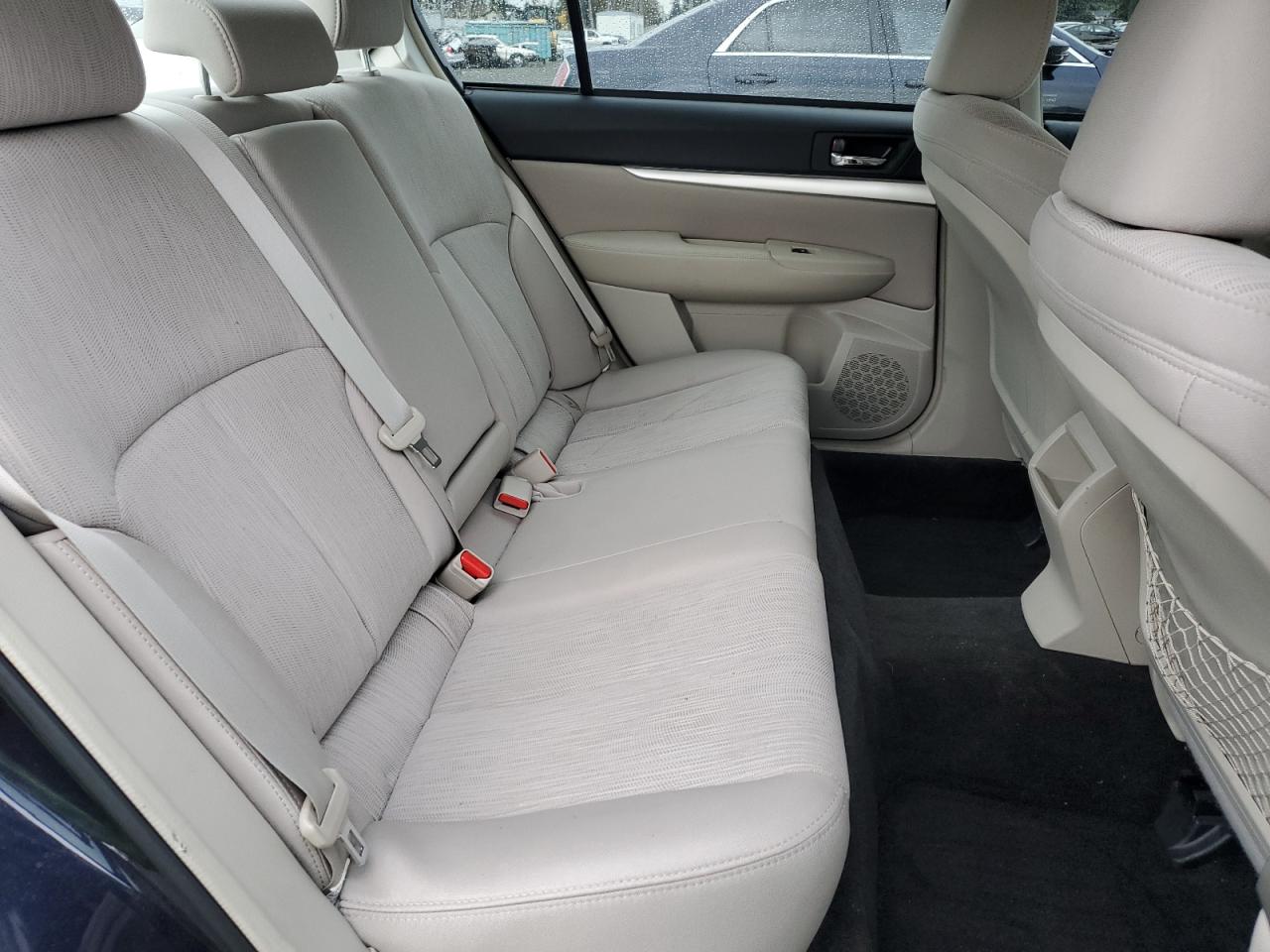 2013 Subaru Legacy - Image 10