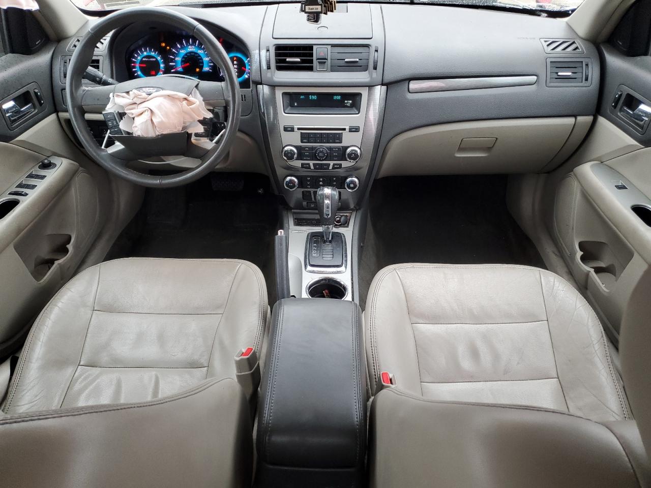 2011 Ford Fusion - Image 8