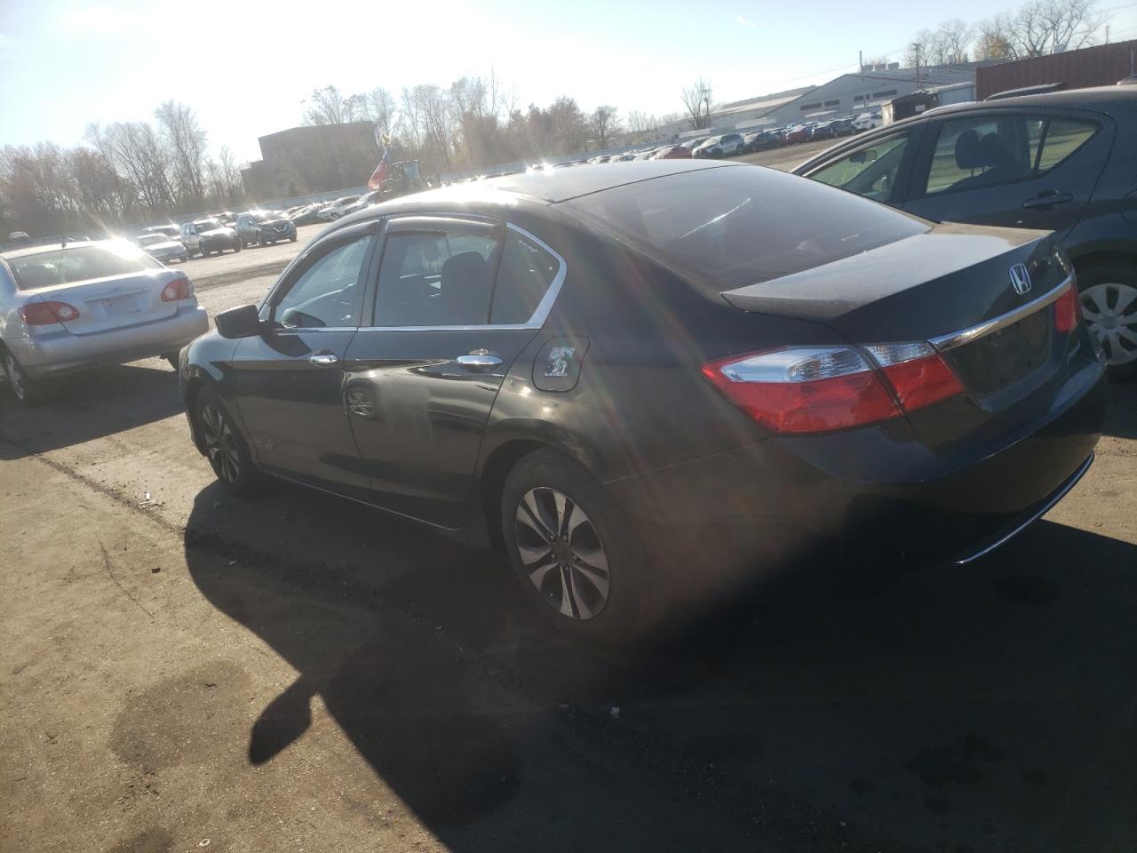 VIN 1HGCR2F30DA270590 2013 HONDA ACCORD no.2