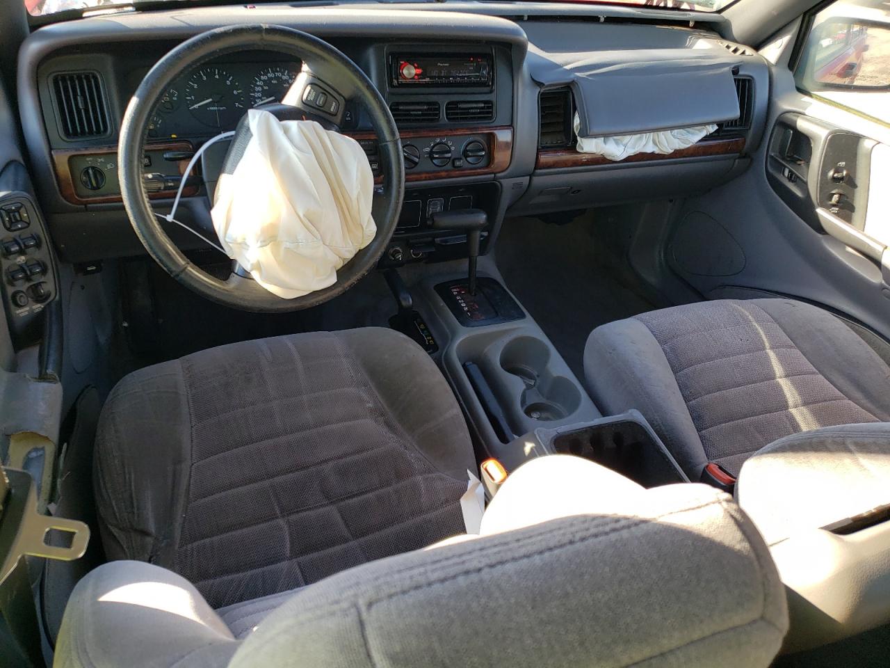 1998 Jeep Grand Cherokee - Image 8