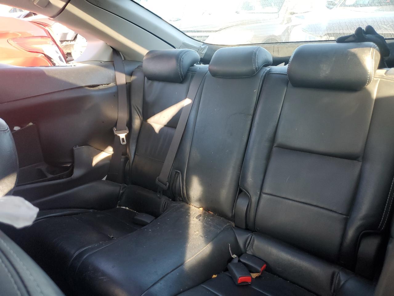 2006 Scion tC - Image 10