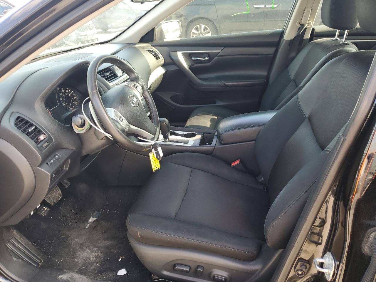 2017 Nissan Altima - Image 7