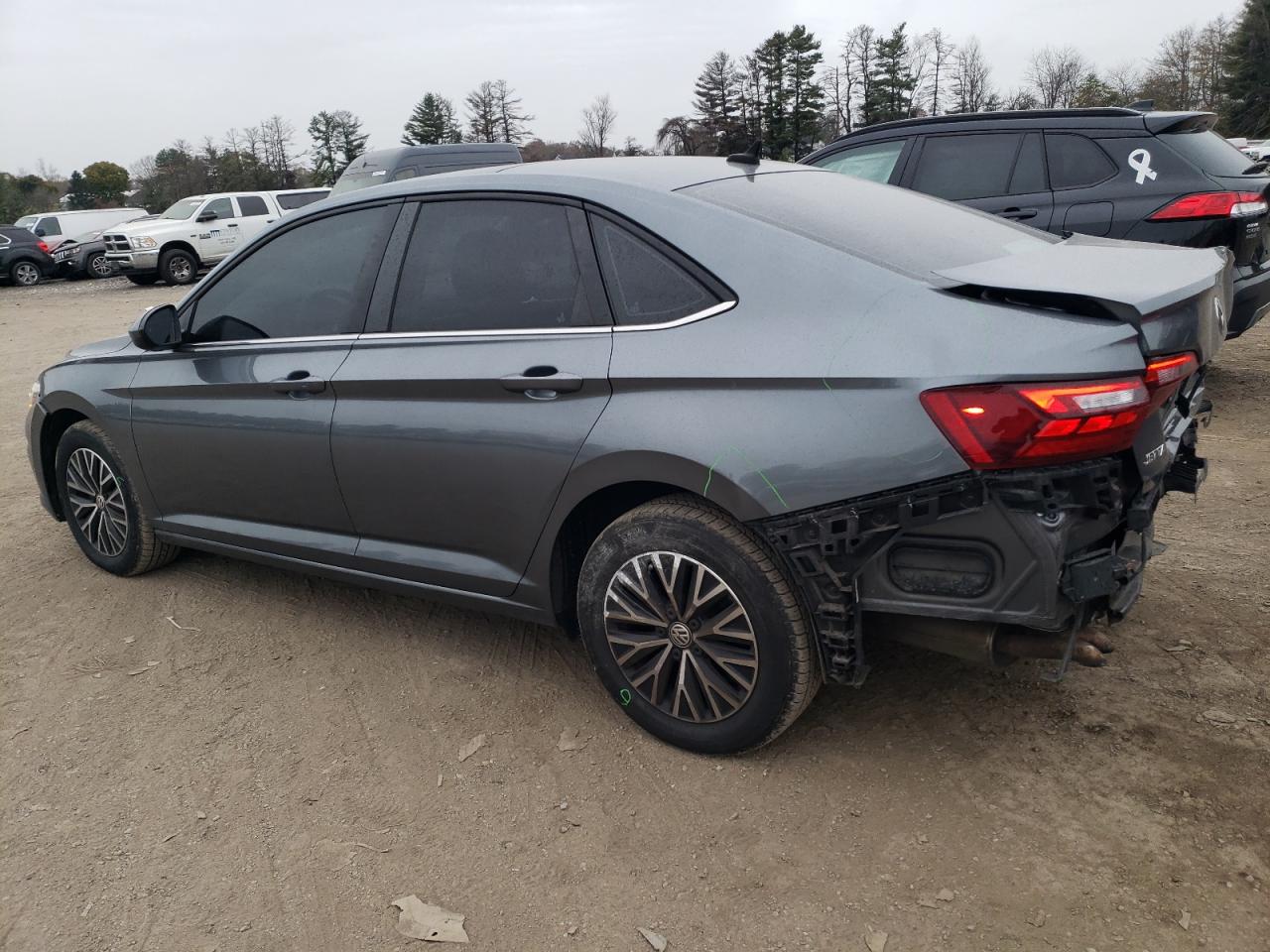 2021 Volkswagen Jetta - Image 2