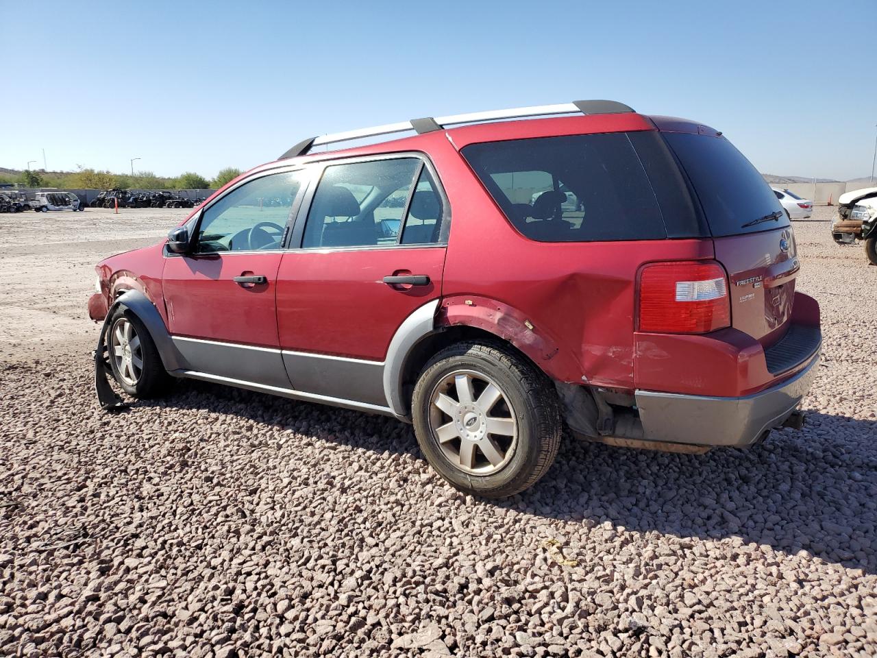 2006 Ford Freestyle - Image 2