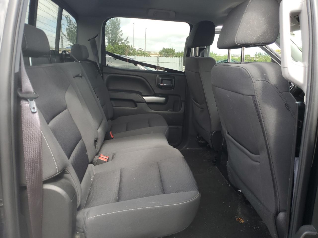 2017 Chevrolet Silverado - Image 10
