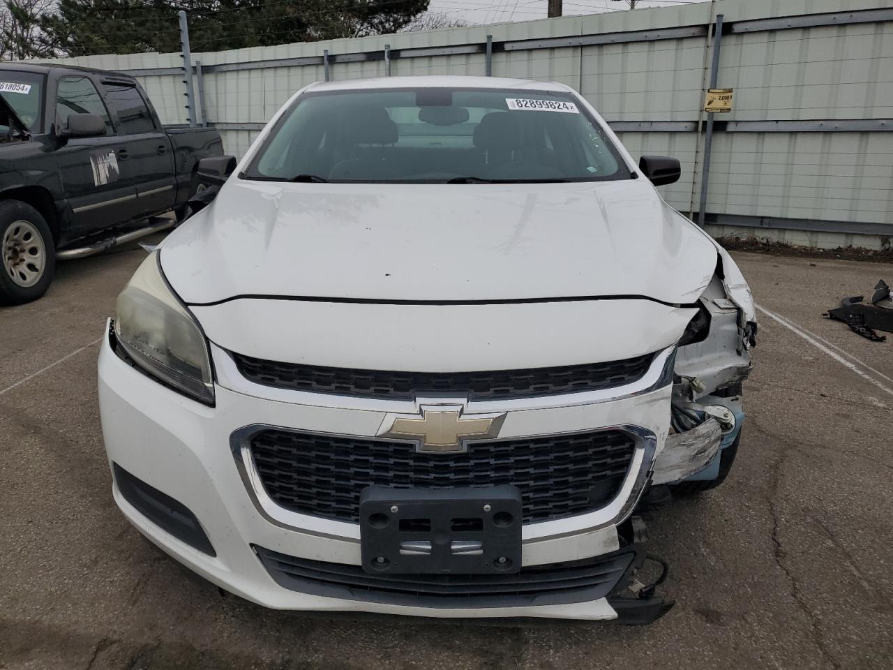 2015 Chevrolet Malibu - Image 5