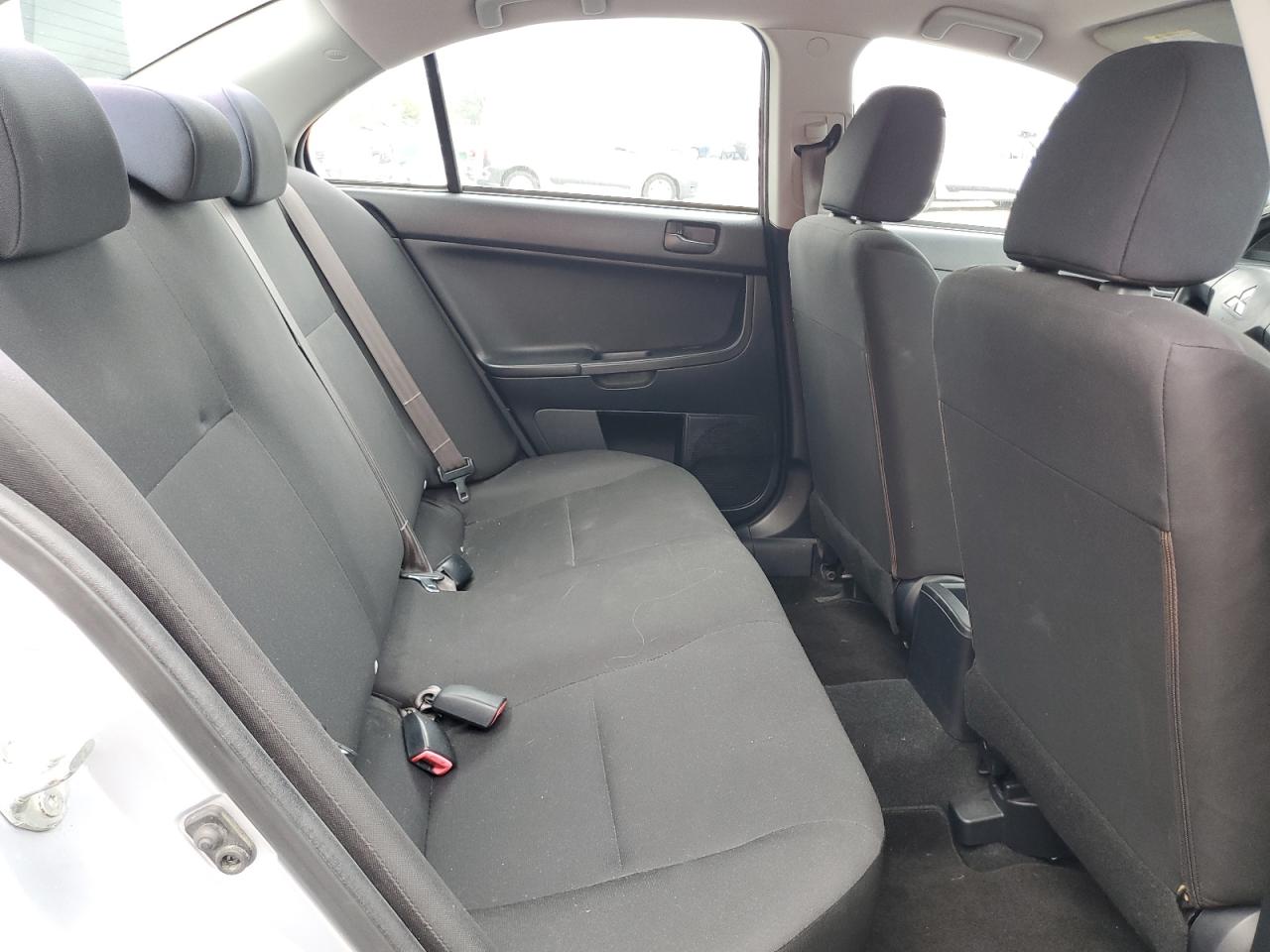 2012 Mitsubishi Lancer - Image 10