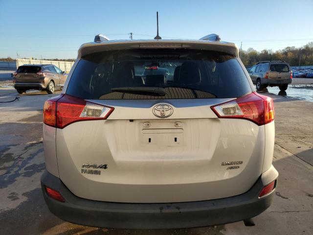  TOYOTA RAV4 2015 Srebrny