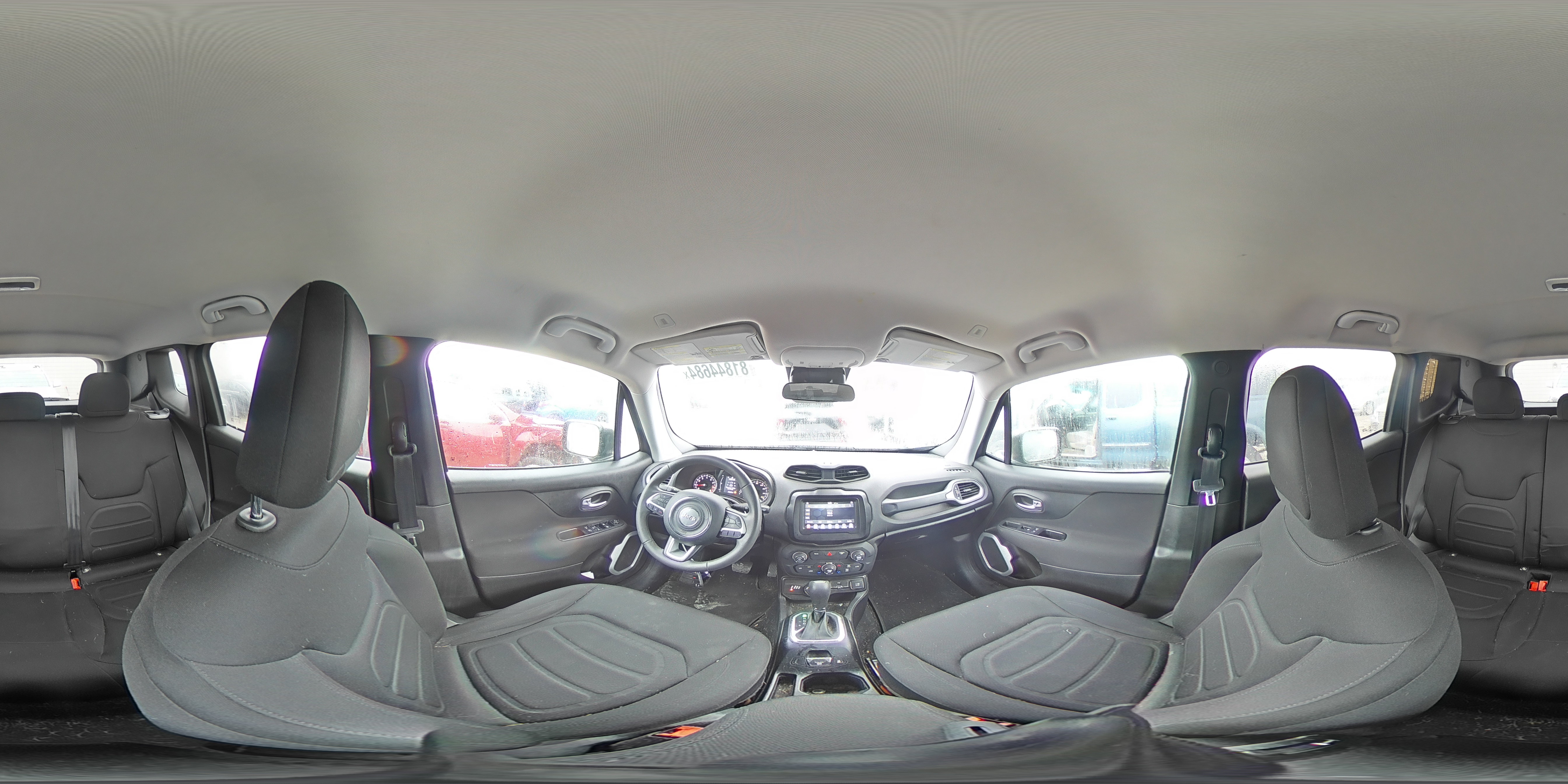 2018 Jeep Renegade - Image 15