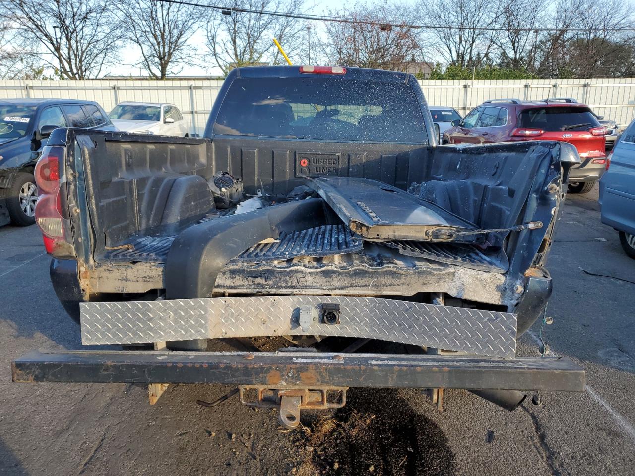 2005 Chevrolet Silverado K2500 Heavy Duty VIN: 1GCHK23205F824963 Lot: 80023874