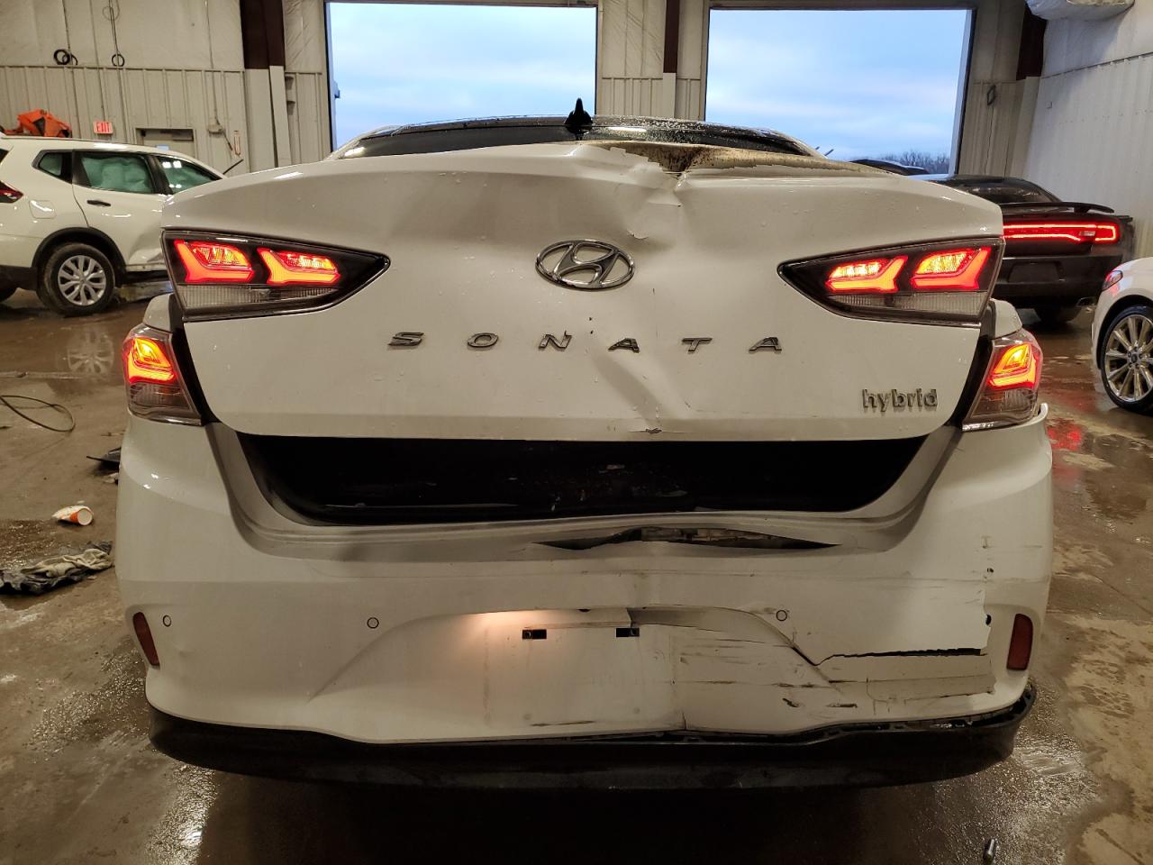 2018 Hyundai Sonata - Image 6