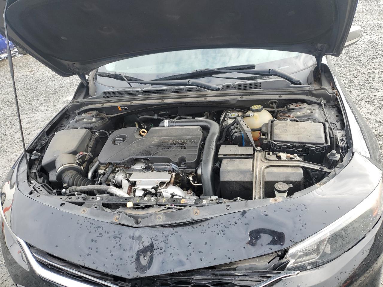 2016 Chevrolet Malibu - Image 11